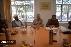 
دیدار هیئت رئیسه دانشگاه فرهنگیان با مسئول نهاد نمایندگی ولی فقیه در دانشگاه های استان
 3