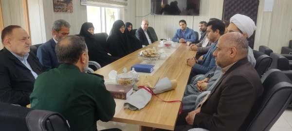 دیدار جمعی از همکاران دانشگاه فرهنگیان استان گلستان با فرماندهی سپاه نینوای استان 6