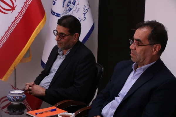 انعقاد تفاهم نامه همکاری بین دانشگاه فرهنگیان و جهاد دانشگاهی استان مرکزی
 5