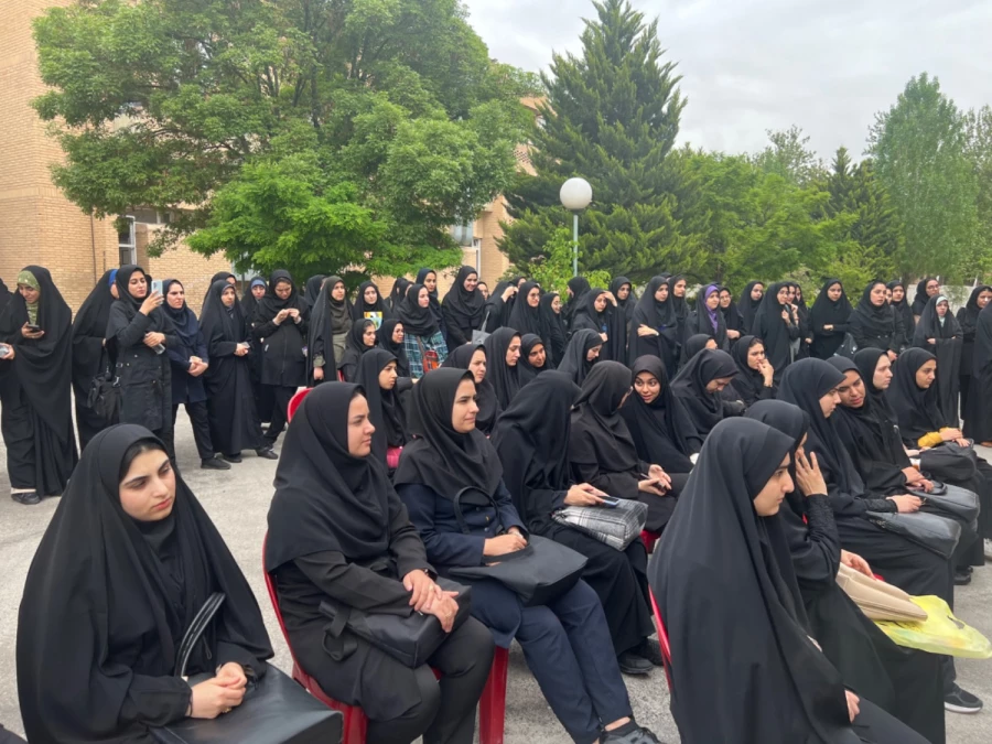 ریبون آزاد پردیس خواهران استان قزوین با محوریت حل مسائل آموزشی 4