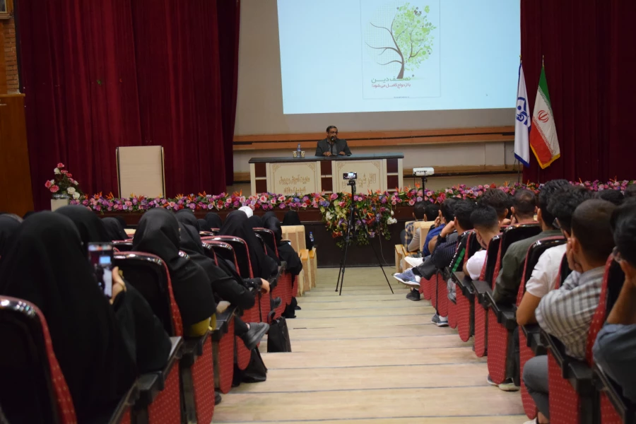 
برگزاری مجموعه کارگاه های آموزشی ازدواج ویژه دانشجویان دانشگاه های استان کرمانشاه
 6