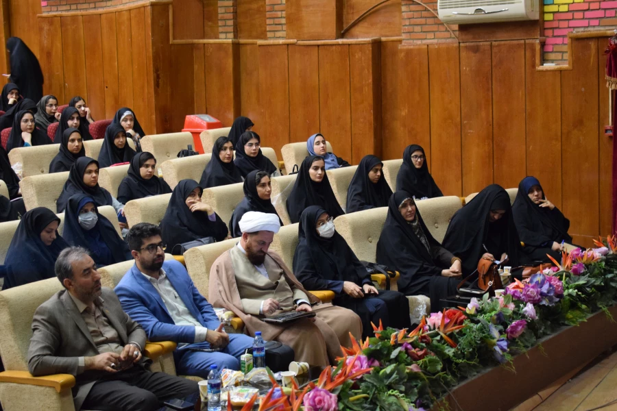 
برگزاری مجموعه کارگاه های آموزشی ازدواج ویژه دانشجویان دانشگاه های استان کرمانشاه
 9