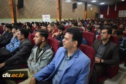 
برگزاری نشست جهاد تبیین با موضوع وعده صادق و تجلیل از فرماندهان سپاه نبی اکرم(ص) کرمانشاه
 4