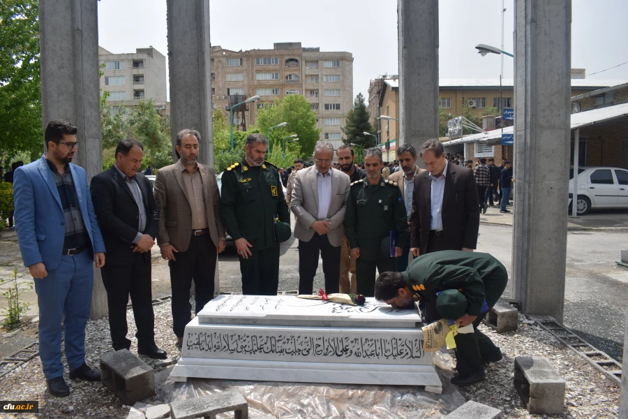 
برگزاری نشست جهاد تبیین با موضوع وعده صادق و تجلیل از فرماندهان سپاه نبی اکرم(ص) کرمانشاه
 4