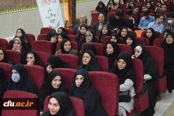 
برگزاری همایش جهاد تبیین با موضوع وعده صادق و تجلیل از فرماندهان سپاه نبی اکرم(ص) کرمانشاه
 10