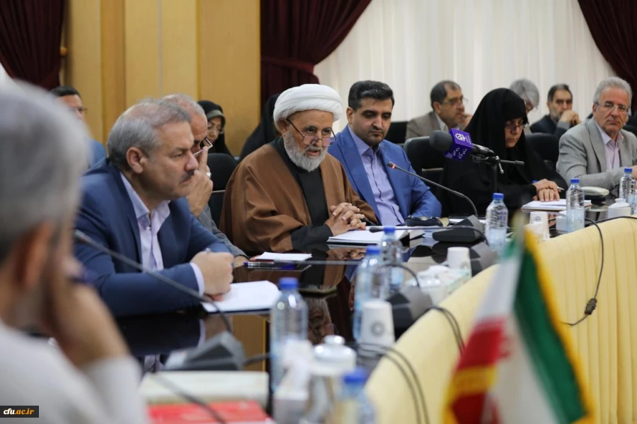 نشست هم اندیشی اعضای هیات رئیسه با مدیران استانی 11