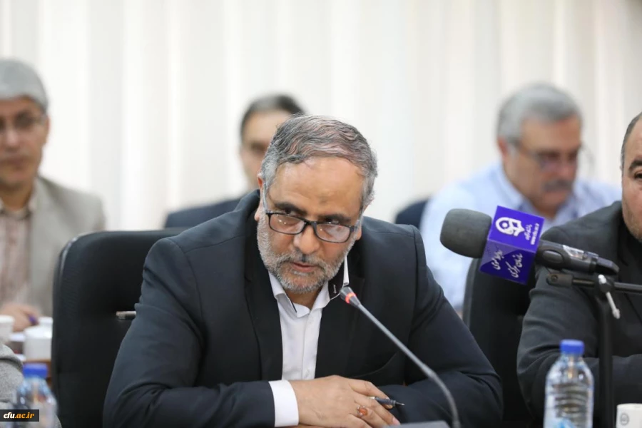 نشست هم اندیشی اعضای هیات رئیسه با مدیران استانی 18