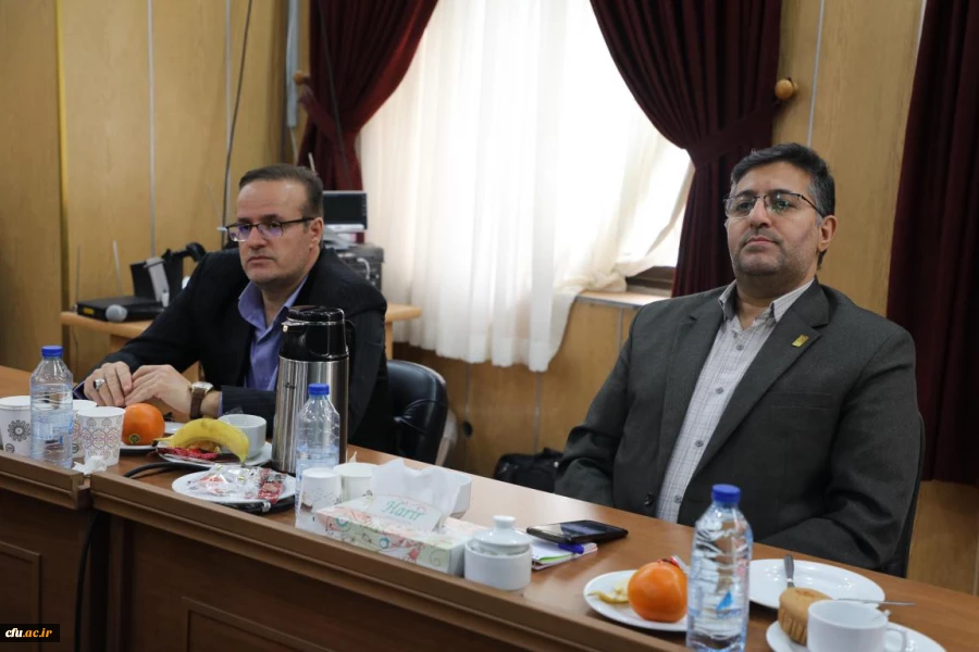 نشست هم اندیشی اعضای هیات رئیسه با مدیران استانی 34