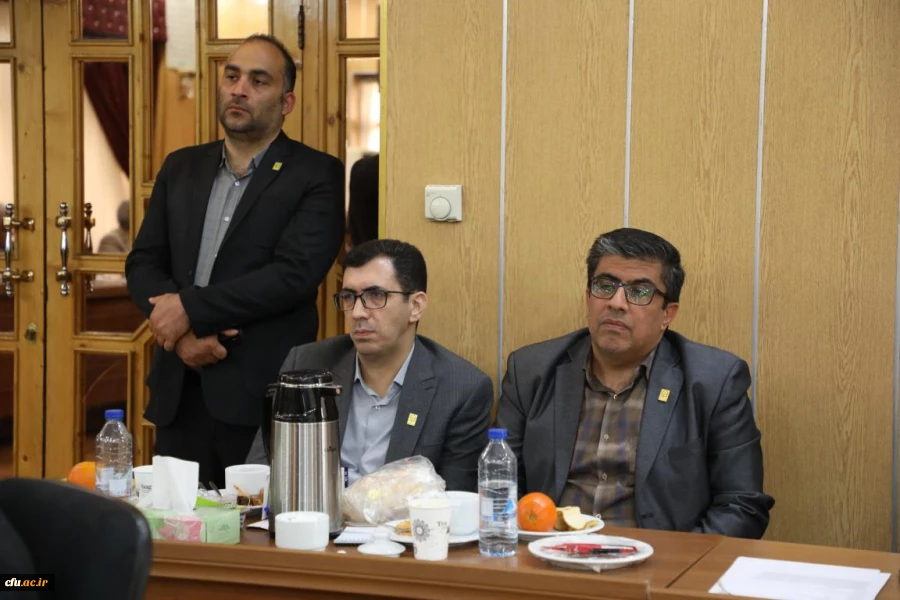 نشست هم اندیشی اعضای هیات رئیسه با مدیران استانی 36