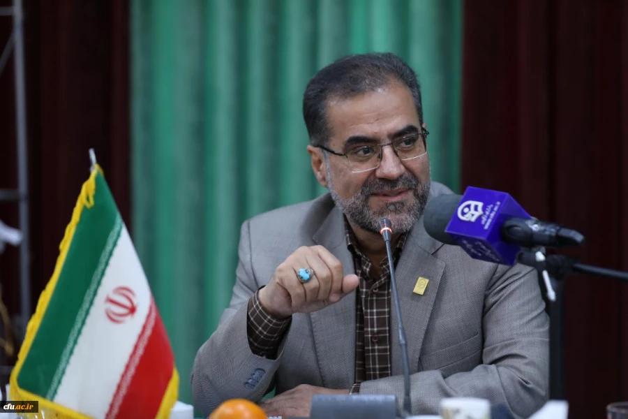 نشست هم اندیشی اعضای هیات رئیسه با مدیران استانی 38