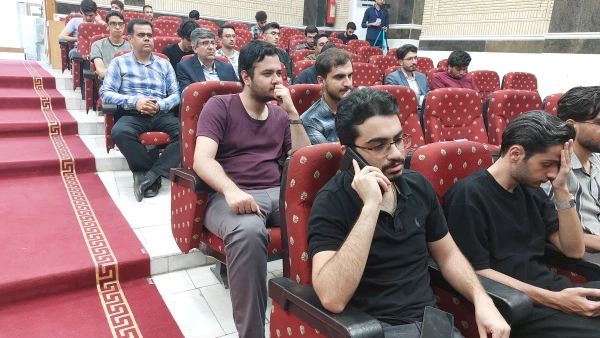 با حضور عضو هیات علمی دانشگاه تربیت دبیر شهید رجایی؛
کارگاه انگلیسی برای اهداف خاص ( ESP) در دانشگاه فرهنگیان استان بوشهر برگزار شد 3