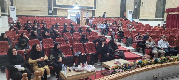 با حضور عضو هیات علمی دانشگاه تربیت دبیر شهید رجایی؛
کارگاه انگلیسی برای اهداف خاص ( ESP) در دانشگاه فرهنگیان استان بوشهر برگزار شد 5