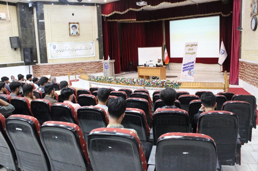 با حضور رئیس ستاد اقامه نماز استان بوشهر؛ دوره آموزشی تربیتی معراج در دانشگاه فرهنگیان برگزار شد 6