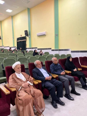 با حضور رئیس ستاد اقامه نماز استان بوشهر؛ دوره آموزشی تربیتی معراج در دانشگاه فرهنگیان برگزار شد 12