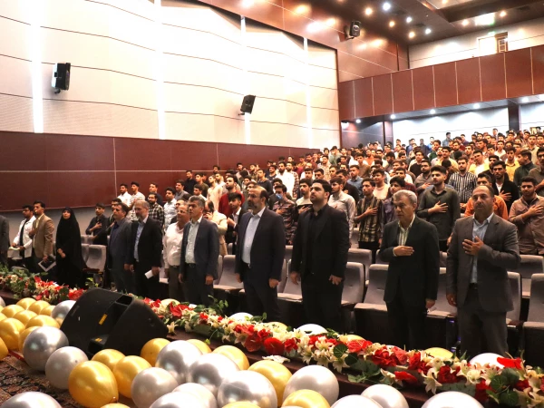 آیین گرامیداشت دهه سرآمدی آموزش و مقام معلم دانشگاه فرهنگیان قزوین 3