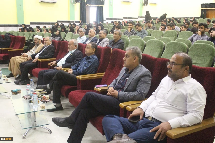 در دانشگاه فرهنگیان استان بوشهر برگزار شد؛
همایش علمی تاریخ، فرهنگ و جغرافیای خلیج فارس 4