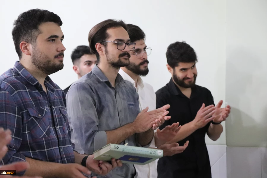 معلمان ویژه ترین عنصر نظام آموزشی هستند. 5