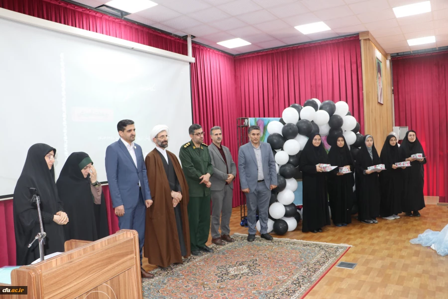 برگزاری مراسم بزرگداشت مقام معلم و گرامیداشت هفته سرآمدی آموزش در استان آذربایجان شرقی 16