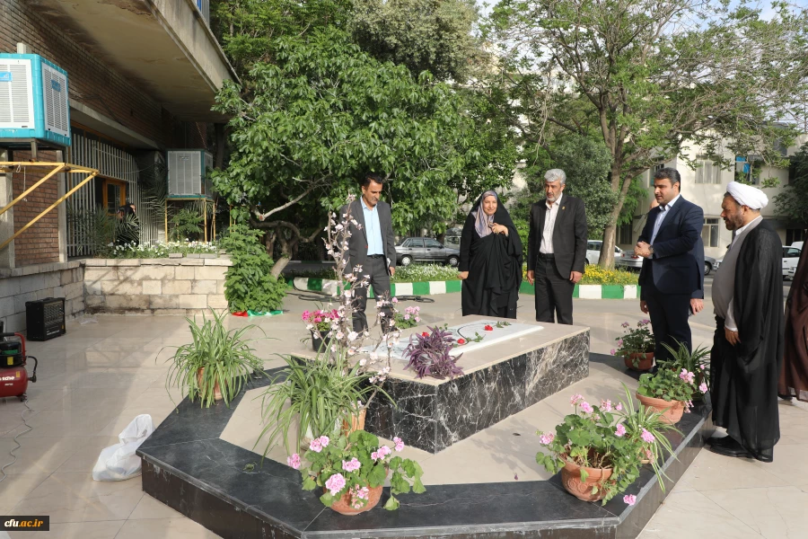 حضور دکتر برزویی در مرکز شهید باهنر استان تهران











پپپ 2