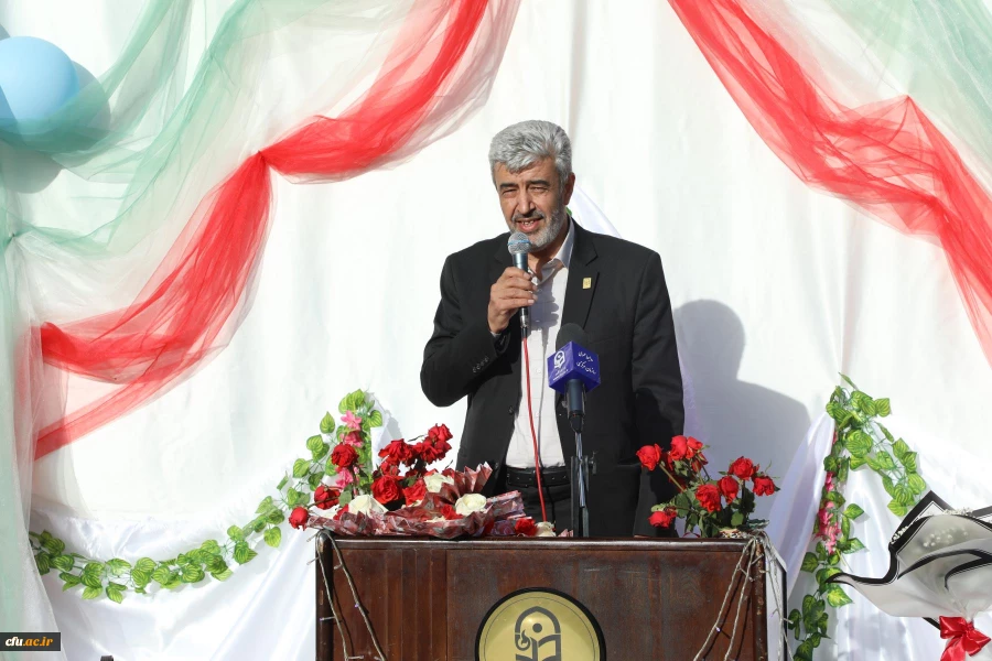 حضور دکتر برزویی در مرکز شهید باهنر