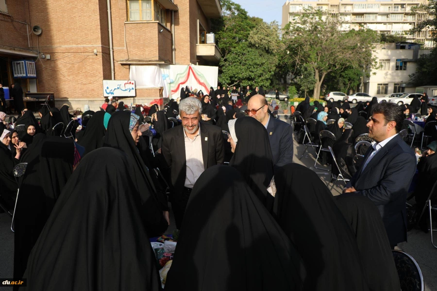 حضور دکتر برزویی در مرکز شهید باهنر