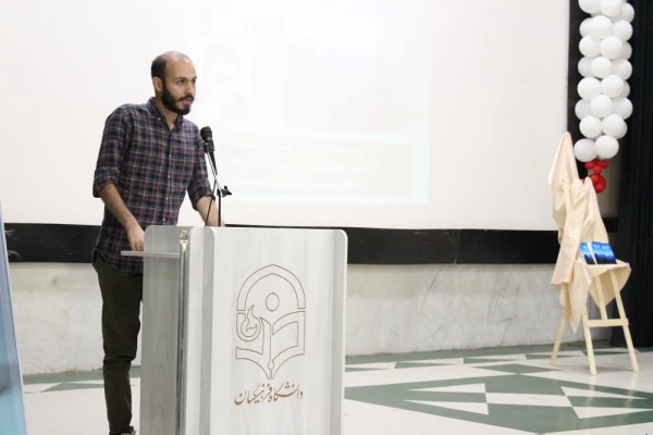 با حضور شاعران برجسته استان بوشهر؛
شب شعر گویشی در پردیس بنت الهدی صدر بوشهر برگزار شد 13