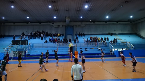 فینال مسابقات والیبال پردیس شهید مدرس دانشگاه فرهنگیان استان کردستان
 5