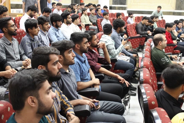 در پردیس های استان بوشهر برگزار شد؛
آئین گرامیداشت مقام و استاد 3