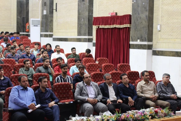 در پردیس های استان بوشهر برگزار شد؛
آئین گرامیداشت مقام و استاد 5