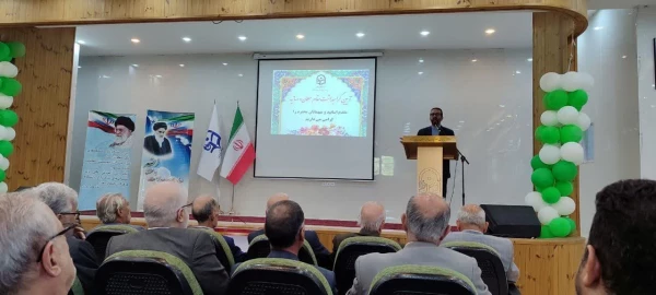 آئین بزرگ داشت روز معلم و تجلیل از مقام استاد
 5