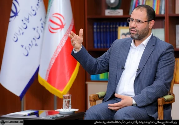 راه رسیدن به قله؛ تربیت دانش آموزان فکور و چندساحتی است 3