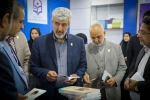 بازدید دکتر برزویی از سی و پنجمین نمایشگاه بین المللی کتاب در غرفه دانشگاه فرهنگیان 7