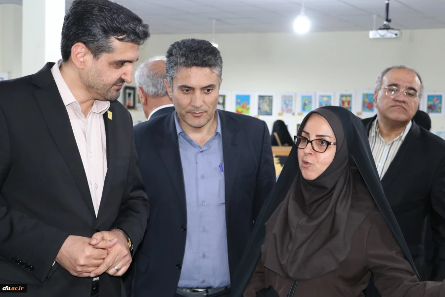 افتتاح یازدهمین نمایشگاه آثار هنری دانشجو معلمان و اساتید دانشگاه فرهنگیان آذربایجان شرقی 17