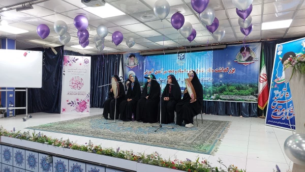 آیین بزرگداشت دهه سرآمدی آموزش و روز دختر در دانشگاه فرهنگیان کردستان
 3