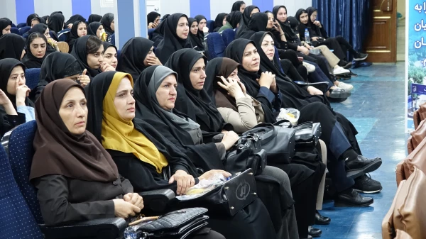 آیین بزرگداشت دهه سرآمدی آموزش و روز دختر در دانشگاه فرهنگیان کردستان
 7