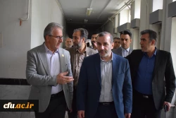 بازدید استاندار از دانشگاه فرهنگیان کرمانشاه و برگزاری ششمین جلسه هیات امنای دانشگاه

 2