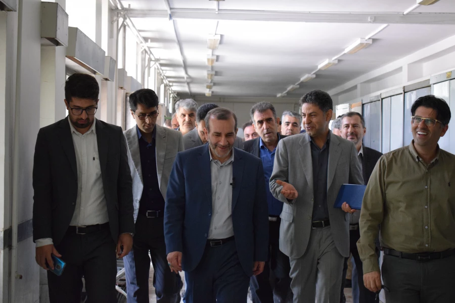 بازدید استاندار از دانشگاه فرهنگیان کرمانشاه و برگزاری ششمین جلسه هیات امنای دانشگاه

 3