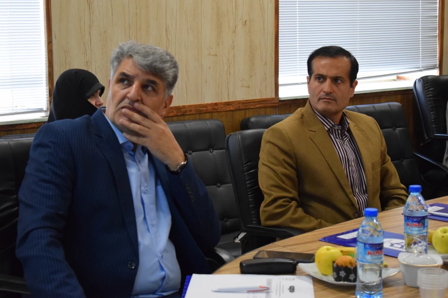 بازدید استاندار از دانشگاه فرهنگیان کرمانشاه و برگزاری ششمین جلسه هیات امنای دانشگاه

 17