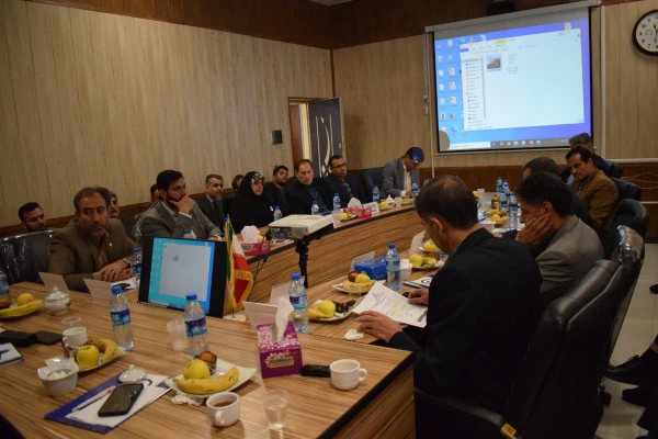 بازدید استاندار از دانشگاه فرهنگیان کرمانشاه و برگزاری ششمین جلسه هیات امنای دانشگاه

 22