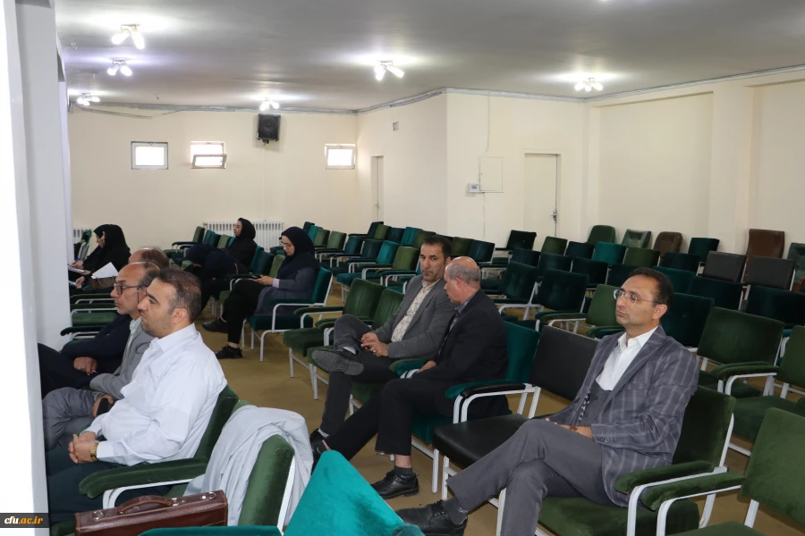 
همایش بزرگ 600 تن از مدیران ،معلمان و دبیران راهنمای  کارورزی استان آذربایجان شرقی 4