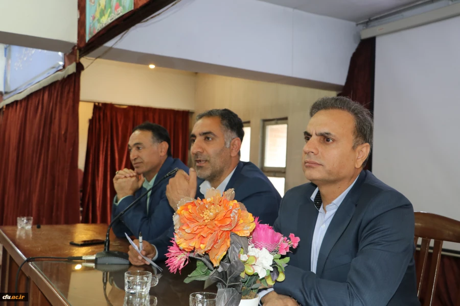 
همایش بزرگ 600 تن از مدیران ،معلمان و دبیران راهنمای  کارورزی استان آذربایجان شرقی 7