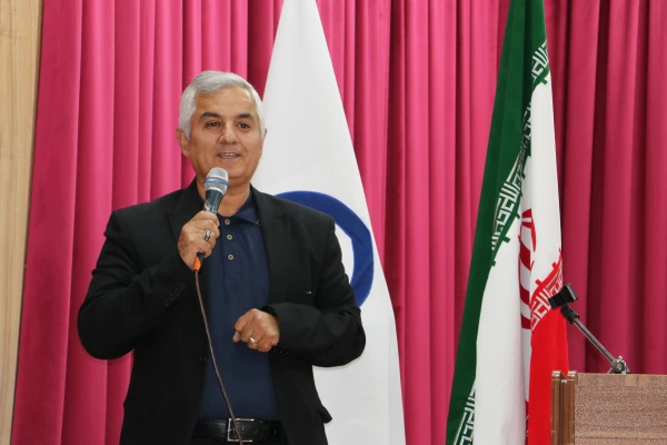 
همایش بزرگ 600 تن از مدیران ،معلمان و دبیران راهنمای  کارورزی استان آذربایجان شرقی 13