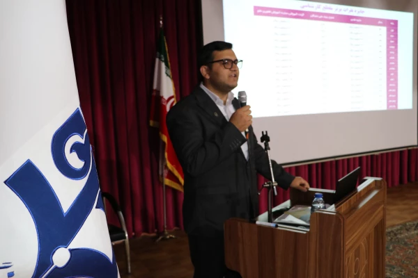 همایش آشنایی با نانوفناوران و مسابقه ملی نانو در دانشگاه فرهنگیان استان آذربایجان شرقی 6