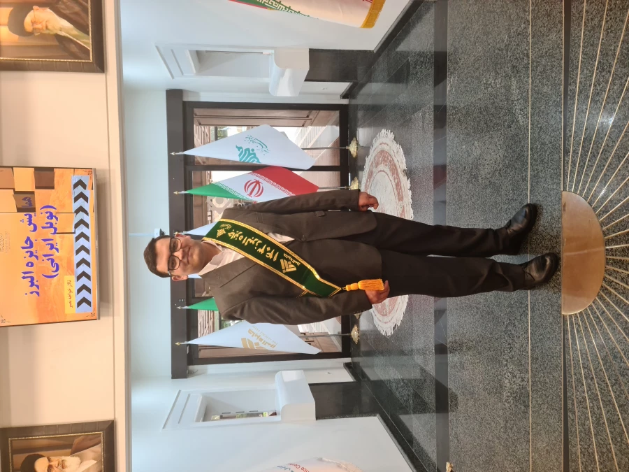 دریافت جایزه نوبل ایرانی توسط دانشجوی نخبه دانشگاه فرهنگیان آذربایجان شرقی 3