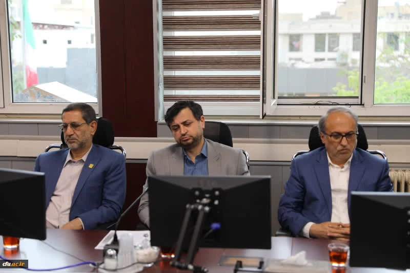 جلسه شورای تخصصی فرهنگی و اجتماعی با محوریت بررسی ابعاد طرح سواد قرآنی برگزار شد 4