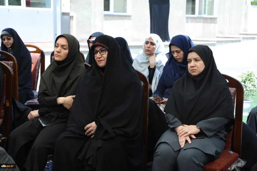 مراسم سوگواری شهادت خادم الرضا، سید ابراهیم رییسی در جوار مزار شهید گمنام سازمان مرکزی دانشگاه فرهنگیان 17