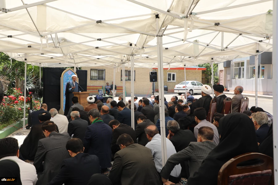 مراسم سوگواری شهادت خادم الرضا، سید ابراهیم رییسی در جوار مزار شهید گمنام سازمان مرکزی دانشگاه فرهنگیان 18