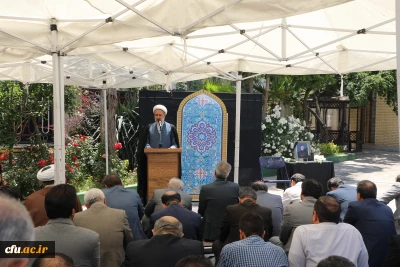 حجت الاسلام و المسلمین تقوی در آیین سوگواری شهادت رئیس جمهور عزیز:

کسانی که خدمت به مردم می کنند در پیشگاه خداوند بالاترین اجر و منزلت را دارند