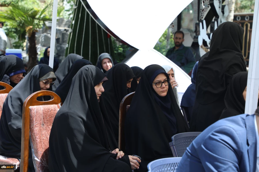 مراسم سوگواری شهادت خادم الرضا، سید ابراهیم رییسی در جوار مزار شهید گمنام سازمان مرکزی دانشگاه فرهنگیان 23