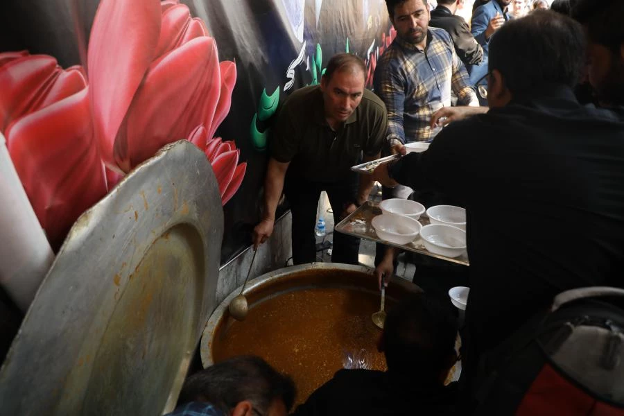 موکب دانشگاه فرهنگیان در مراسم تشییع پیکر شهید سیدابراهیم رئیسی و همراهانش 18